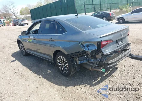 2021 Volkswagen Jetta 1.4T R-Line/1.4T S/1.4T Se z USA, uszkodzony, nr VIN 3VWC57BU3MM015745